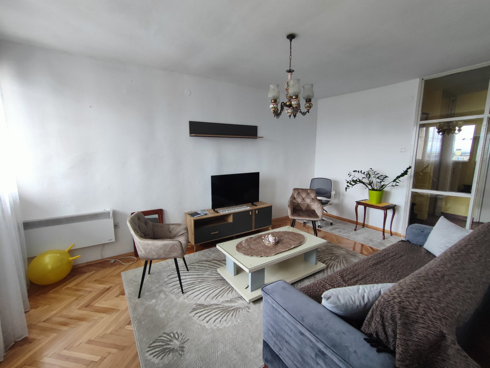 Two bedroom apartment for rent Preko Morace 58m2