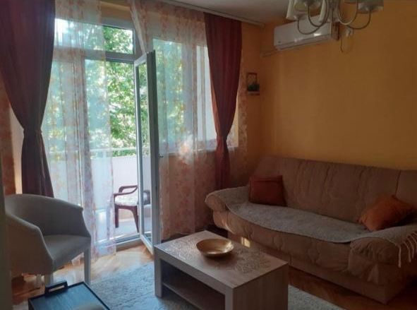 Apartment for rent Preko Morace 58m2