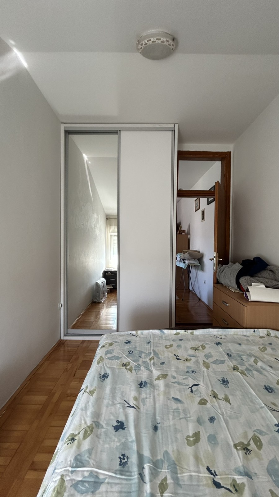 Podgorica’da kiralık iki yatak odalı daire 53m2 - 9