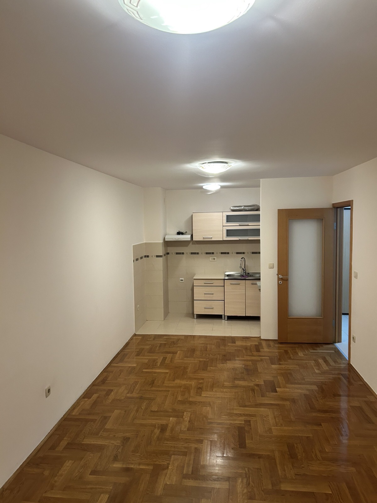 Two bedroom apartment for rent Zetagradnja 67m2