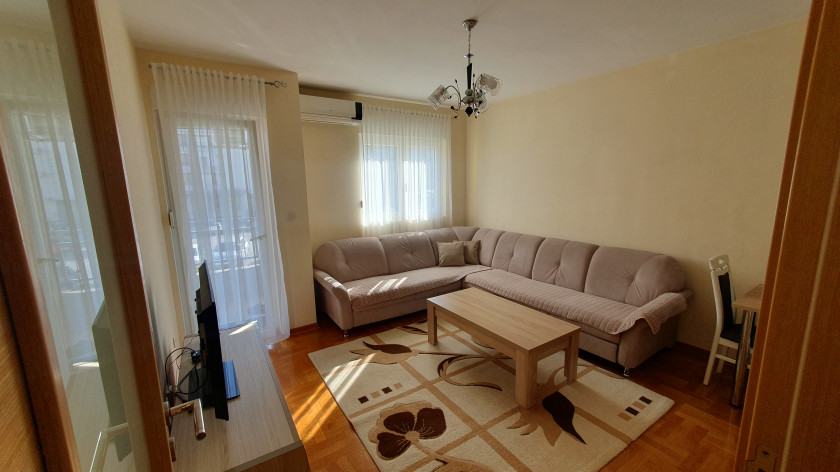 Two bedroom apartment for rent Stari Aerodrom 65m2