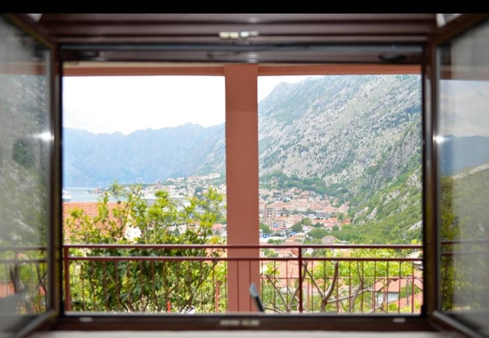 One bedroom apartment for rent Kotor 50m2 - 7