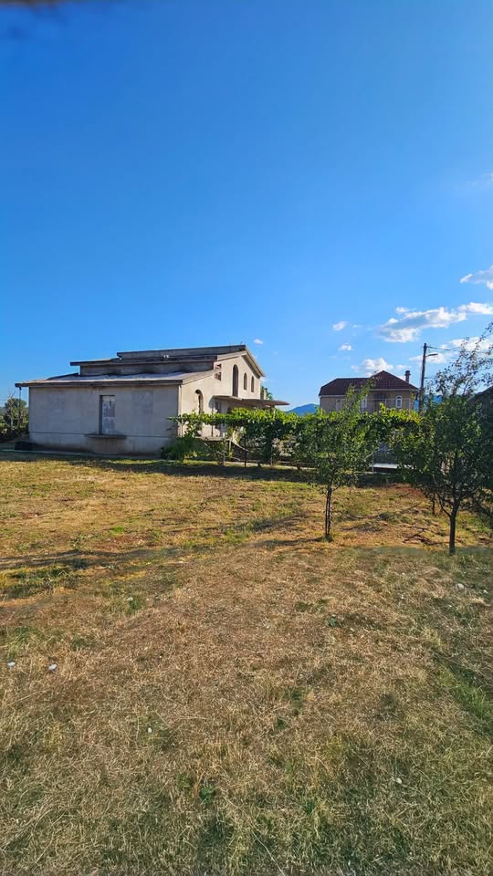 Kuća sa zemljištem na prodaju Nikšić 2224m2 - 6