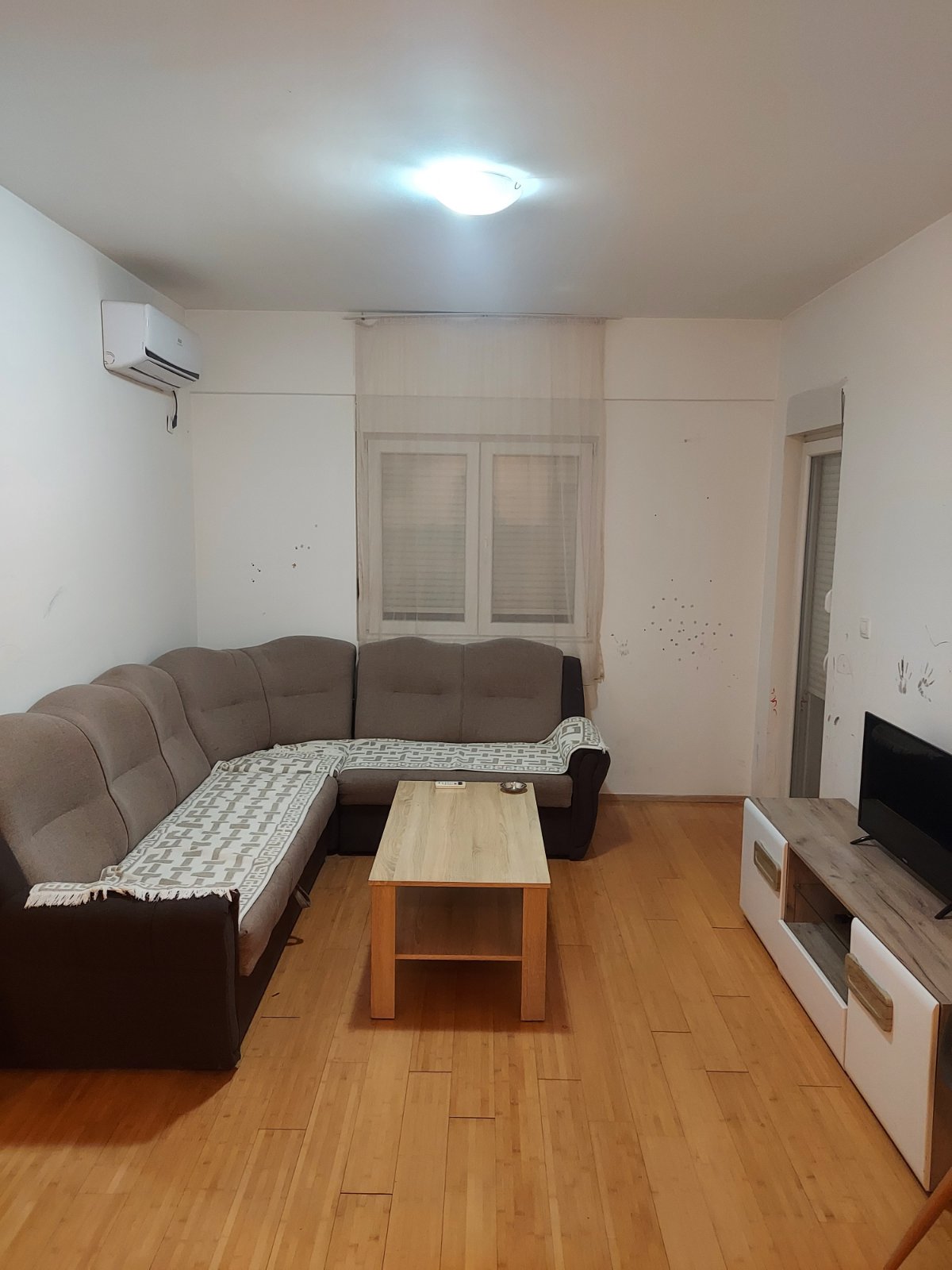 One bedroom apartment for rent Stari Aerodrom 44m2