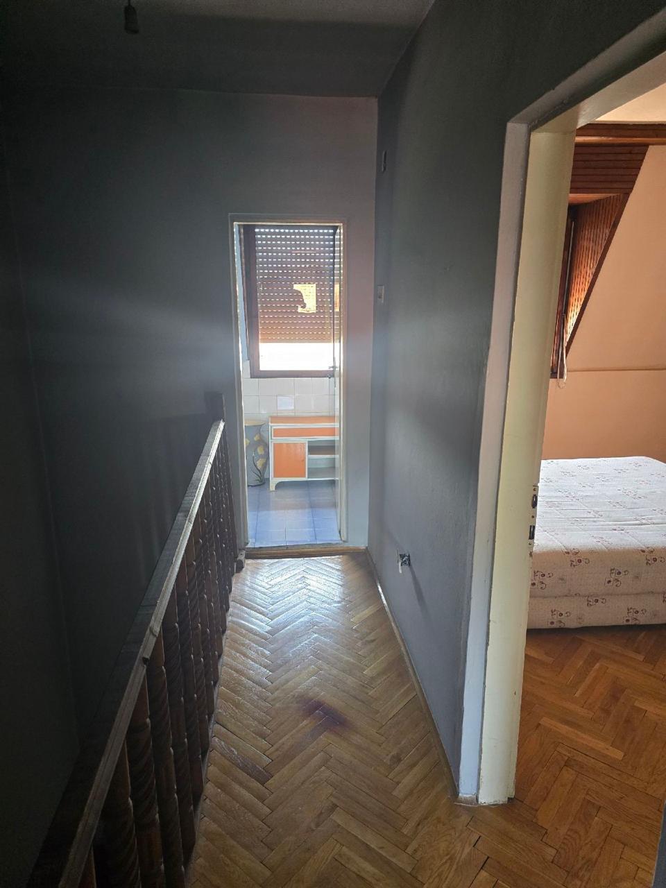 House for sale Cetinje 180m2 - 12