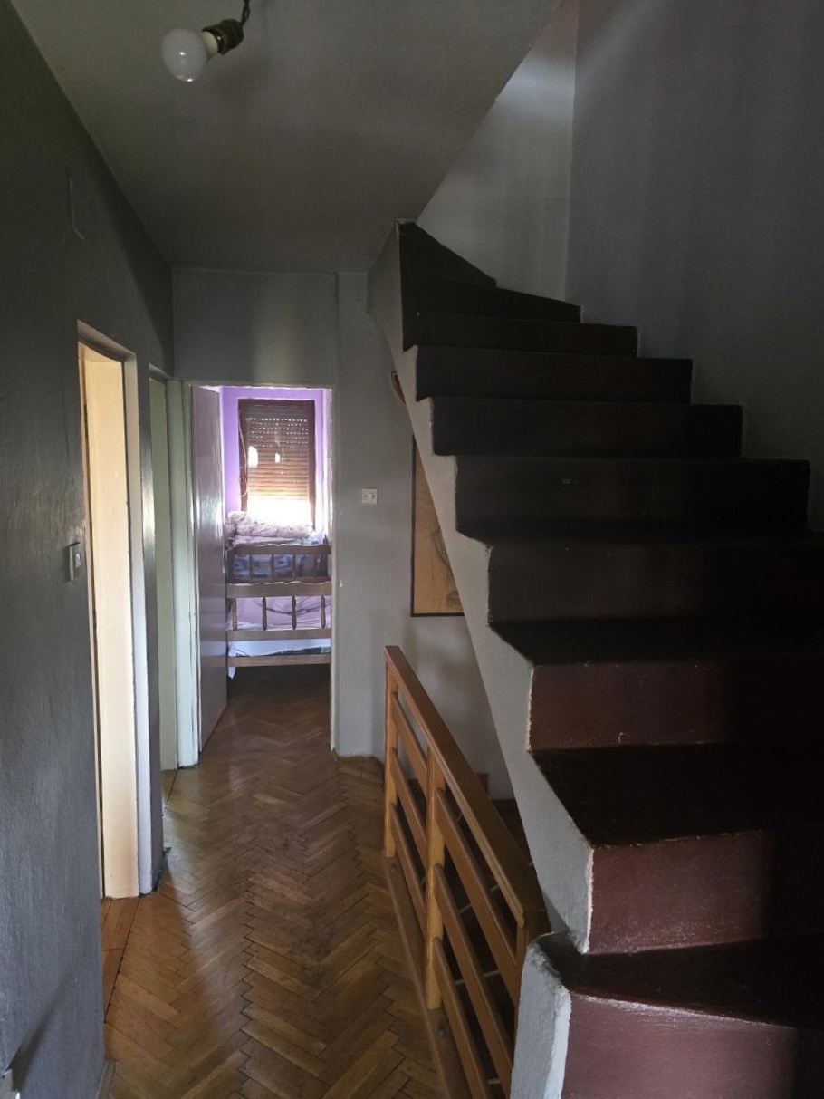 House for sale Cetinje 180m2 - 7