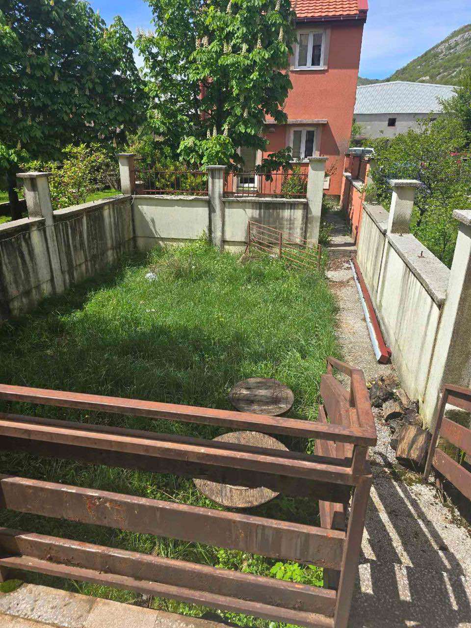 House for sale Cetinje 180m2 - 11