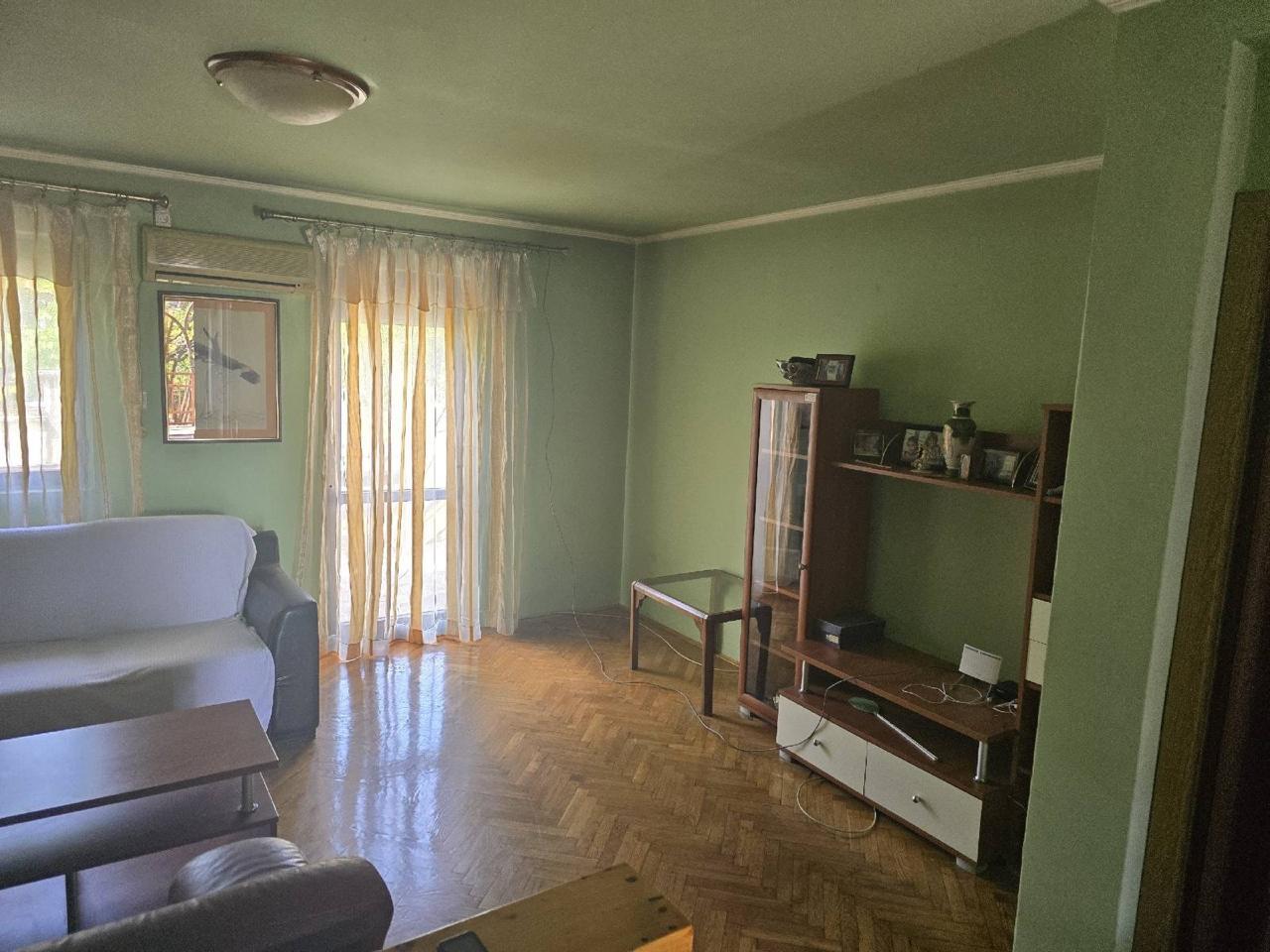 House for sale Cetinje 180m2 - 16