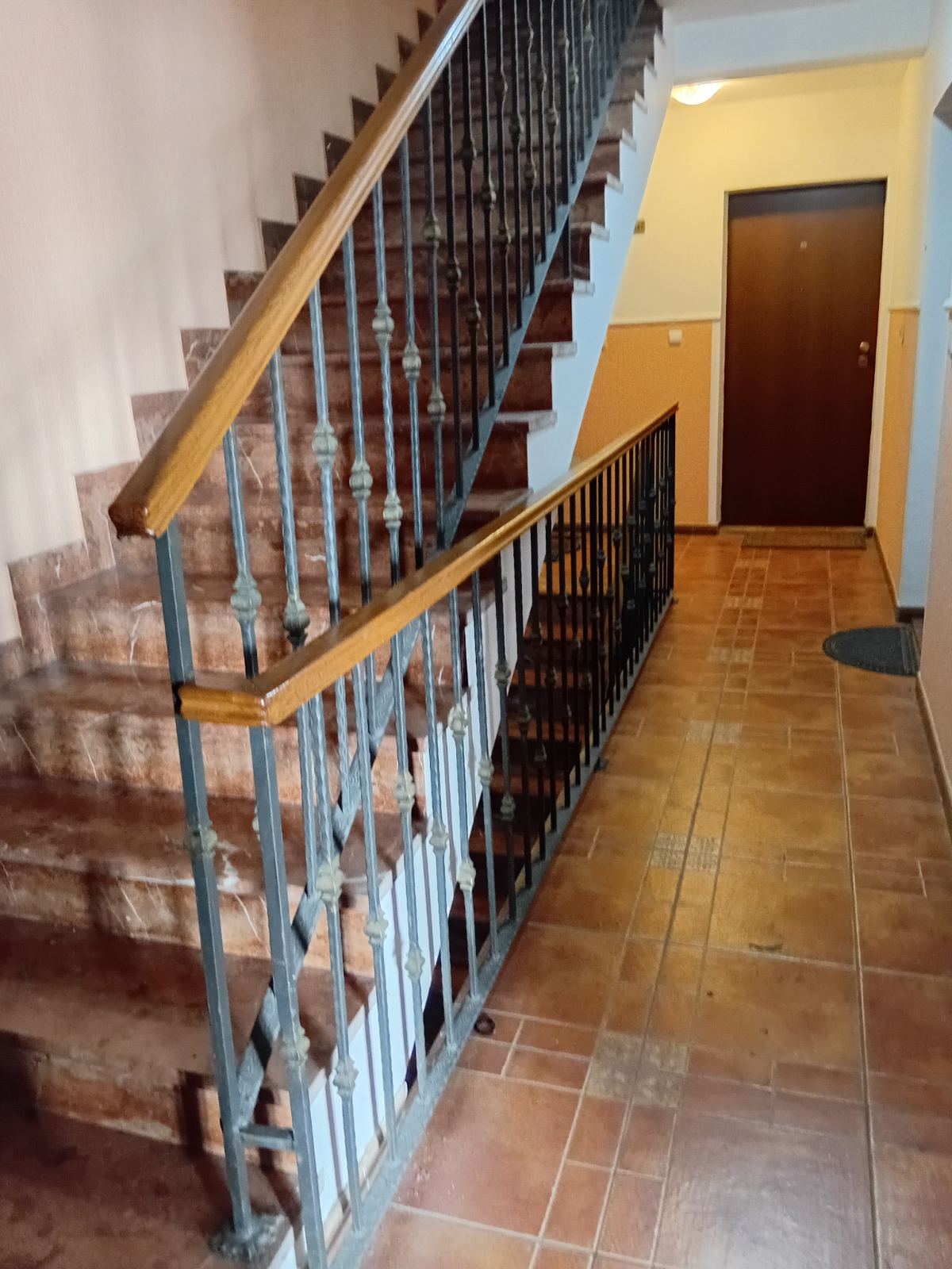 Budva’da satılık stüdyo daire 25m2 - 9