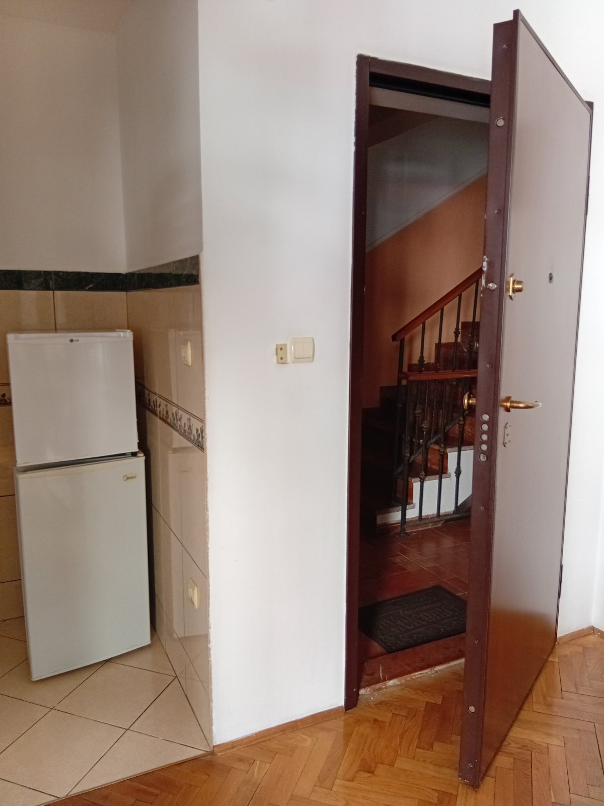 Budva’da satılık stüdyo daire 25m2 - 8