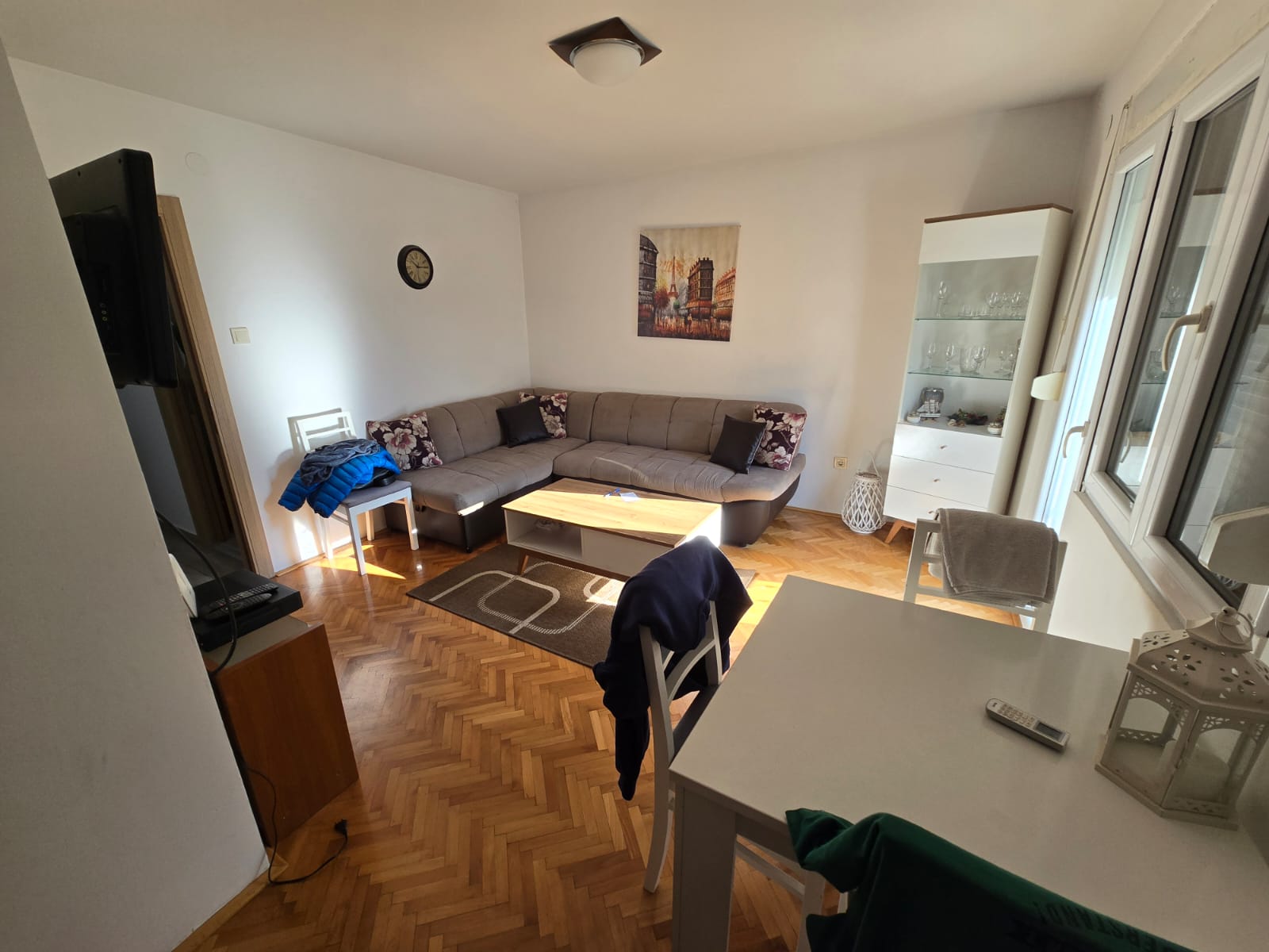 Dvosoban stan za izdavanje u Dobroti 56 m2 - 2