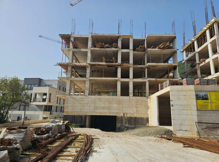 Двухкомнатная квартира на продажу Сельяново 52м2 - 3