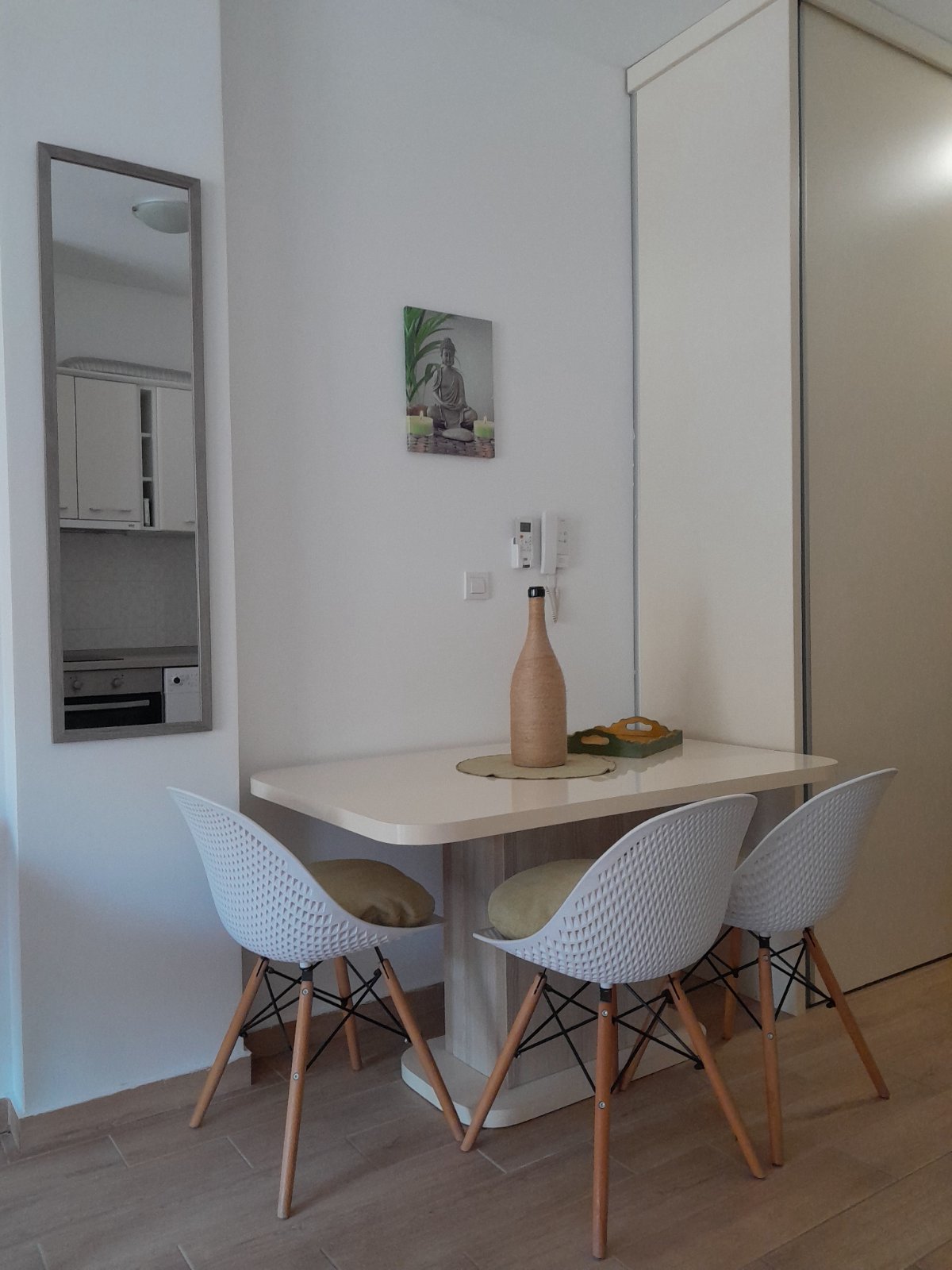 Budva’da kiralık tek yatak odalı daire 46m2 - 12