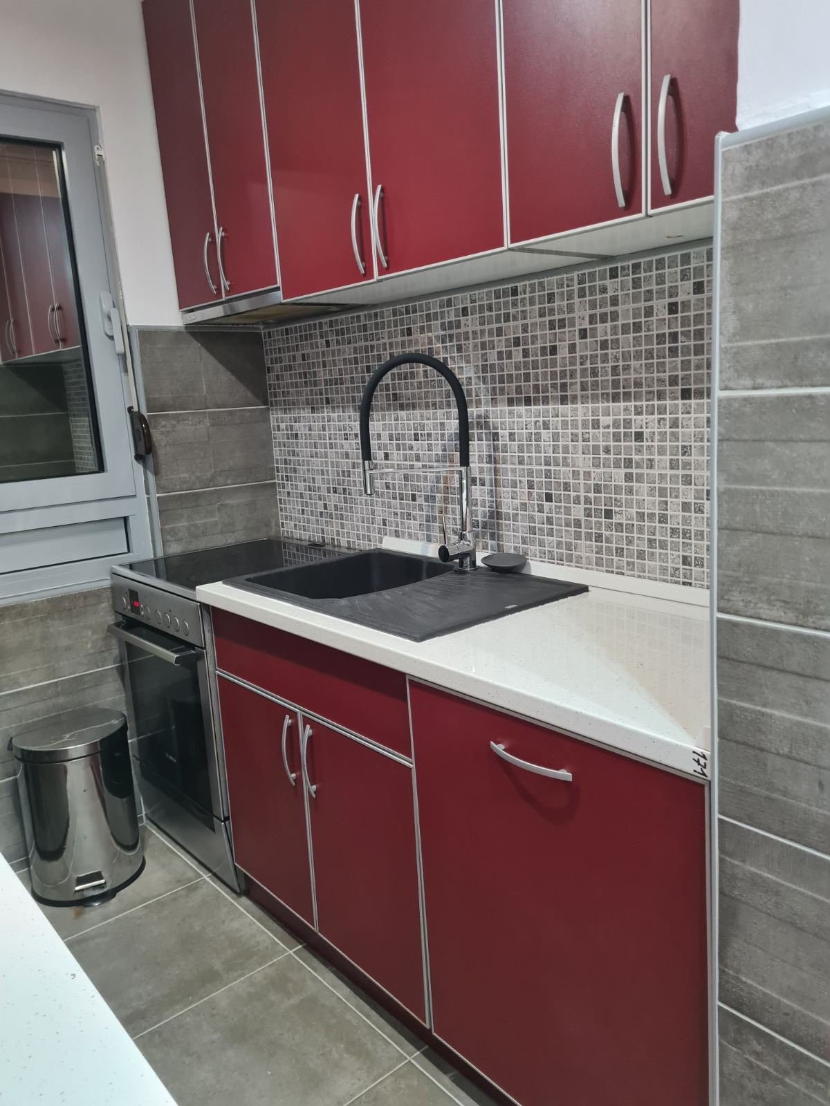 Luxury Three-Bedroom Apartment 92 m², Adok Neighbourhood – Budva - 12