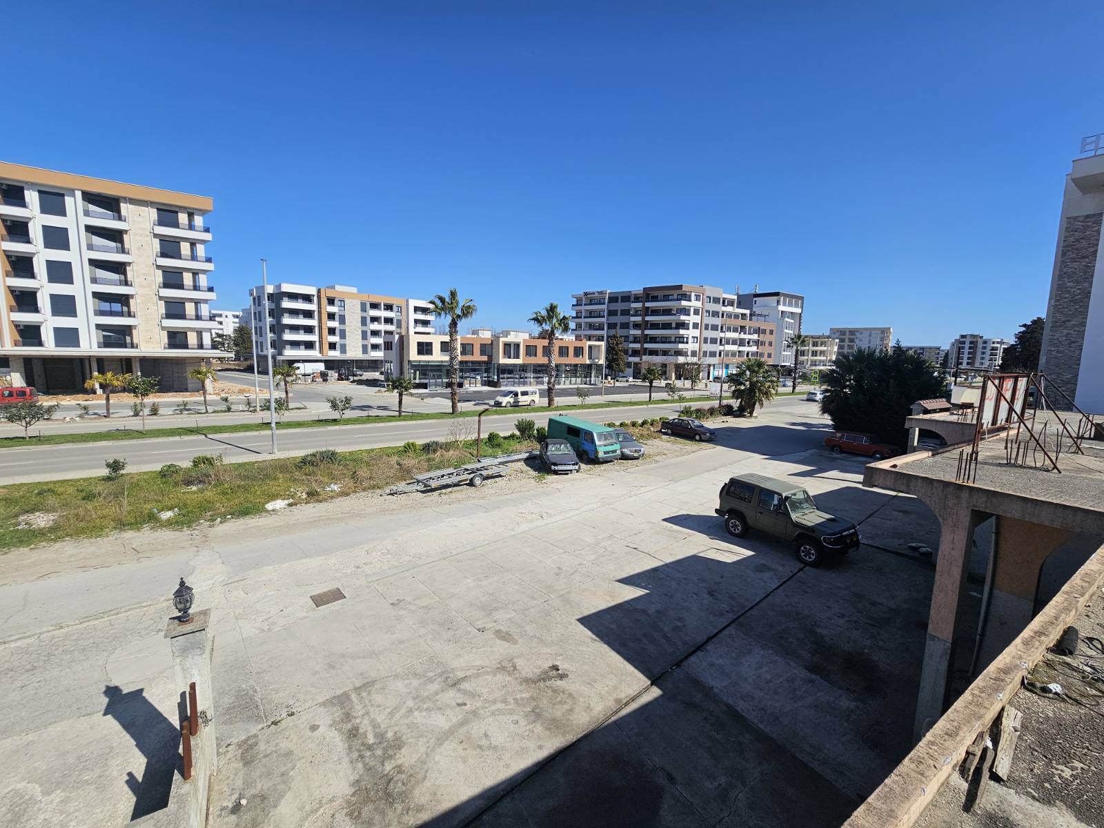 Izdaje se poslovni prostor – Ulcinj, prva linija na Bulevaru - 4