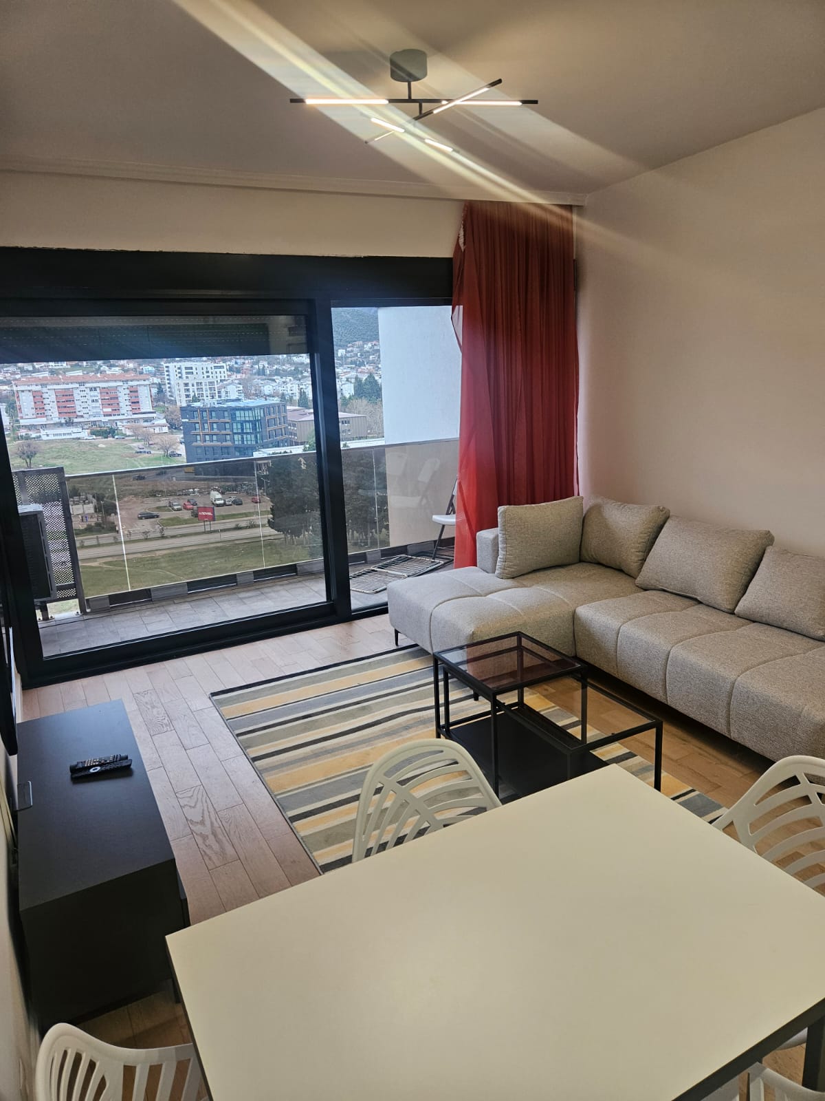 Luksuzan stan u ekskluzivnom kompleksu Soho City 72m2 Bar - 5