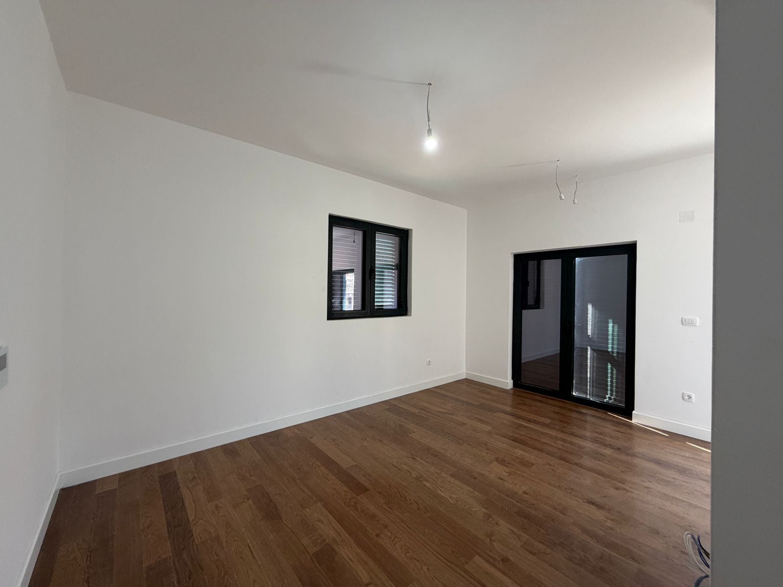 Двухкомнатная квартира на продажу, 60м², Тиват - 3