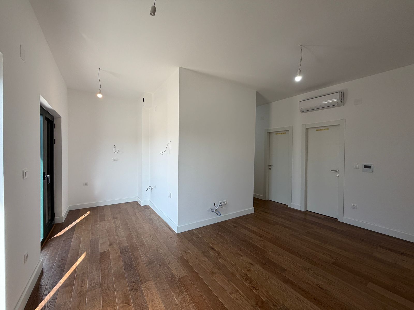 Двухкомнатная квартира на продажу, 60м², Тиват - 8