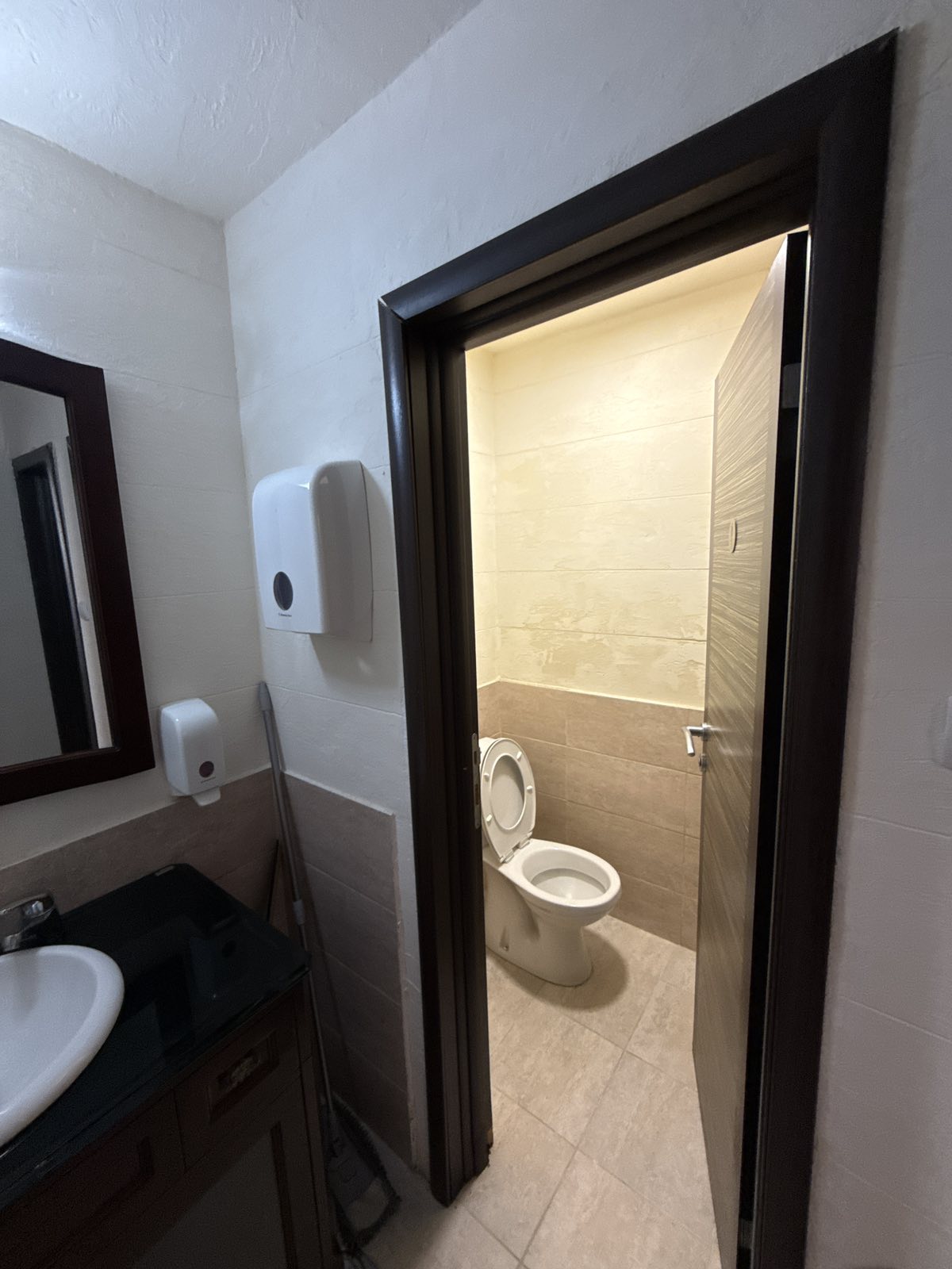 Restaurant Rijeka Crnojevića 96 m² - 8