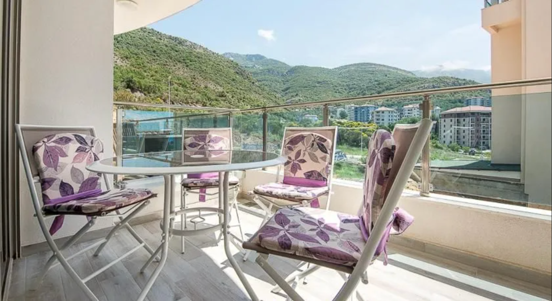 Two-bedroom apartment 55 m², Bečići, Budva - 11