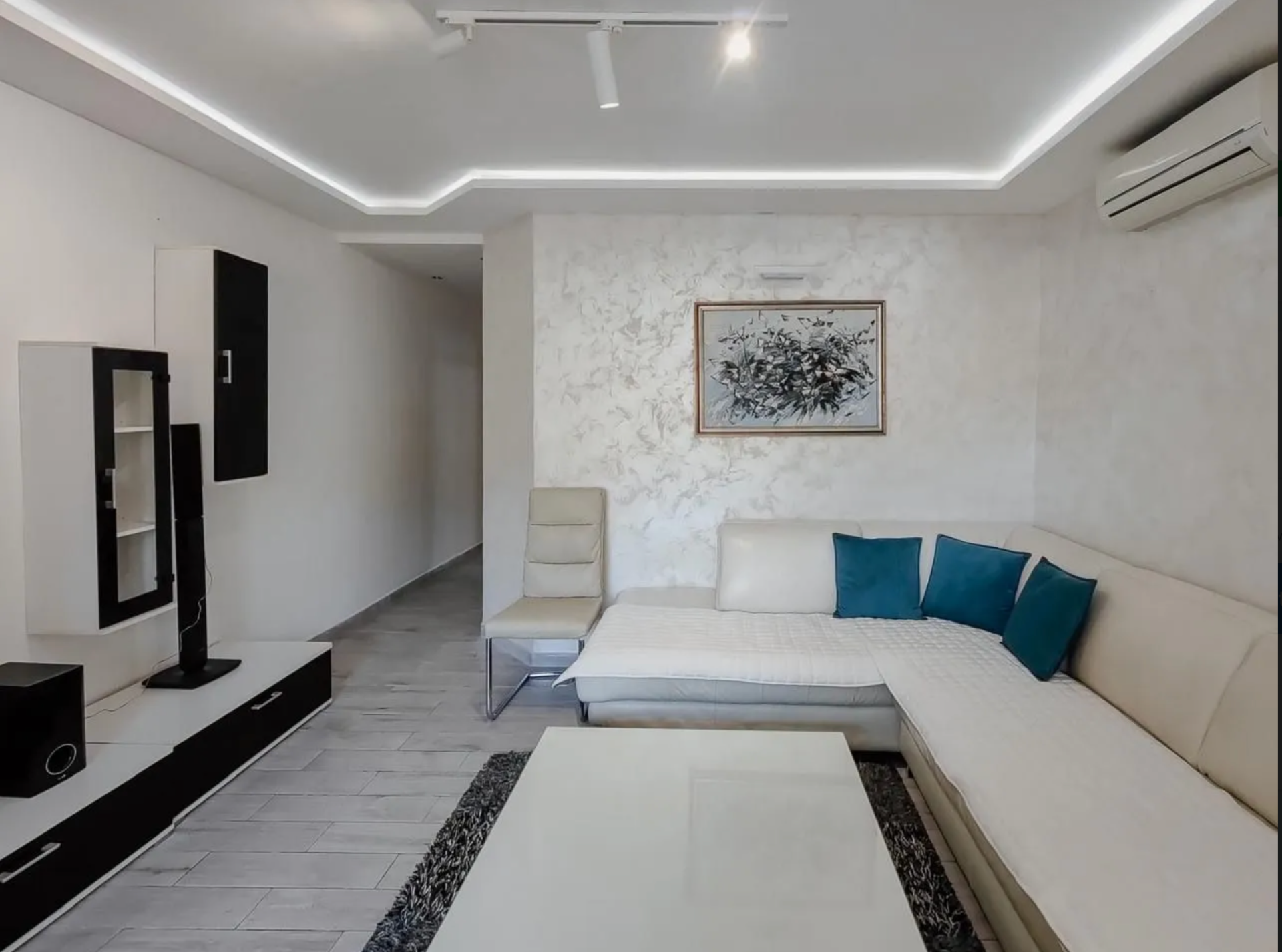 Однокомнатная квартира 47 м², Свята Врача, Котор - 2