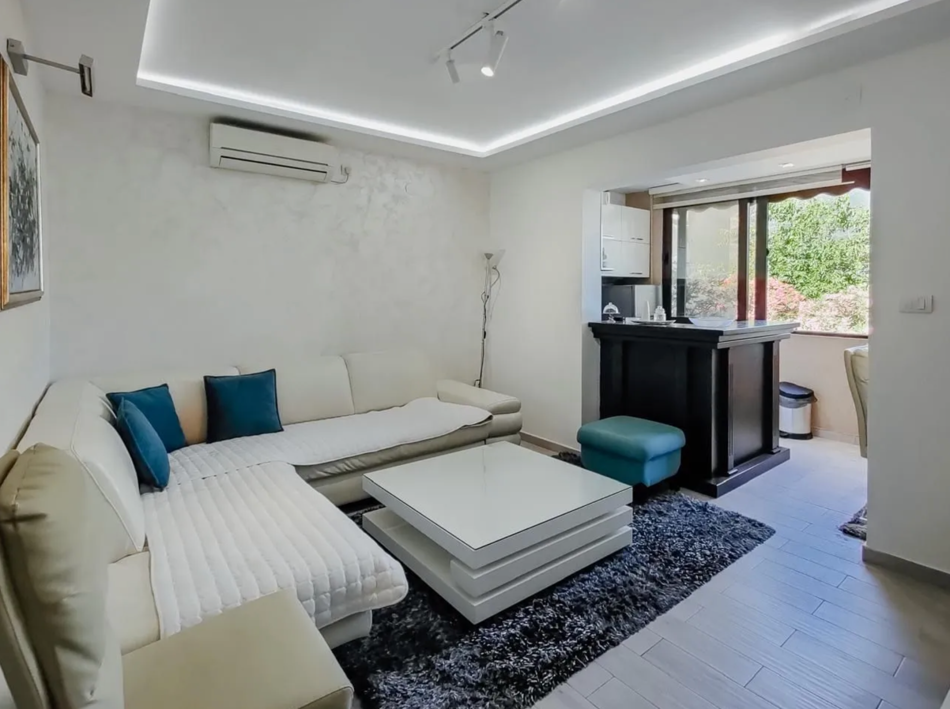 Однокомнатная квартира 47 м², Свята Врача, Котор