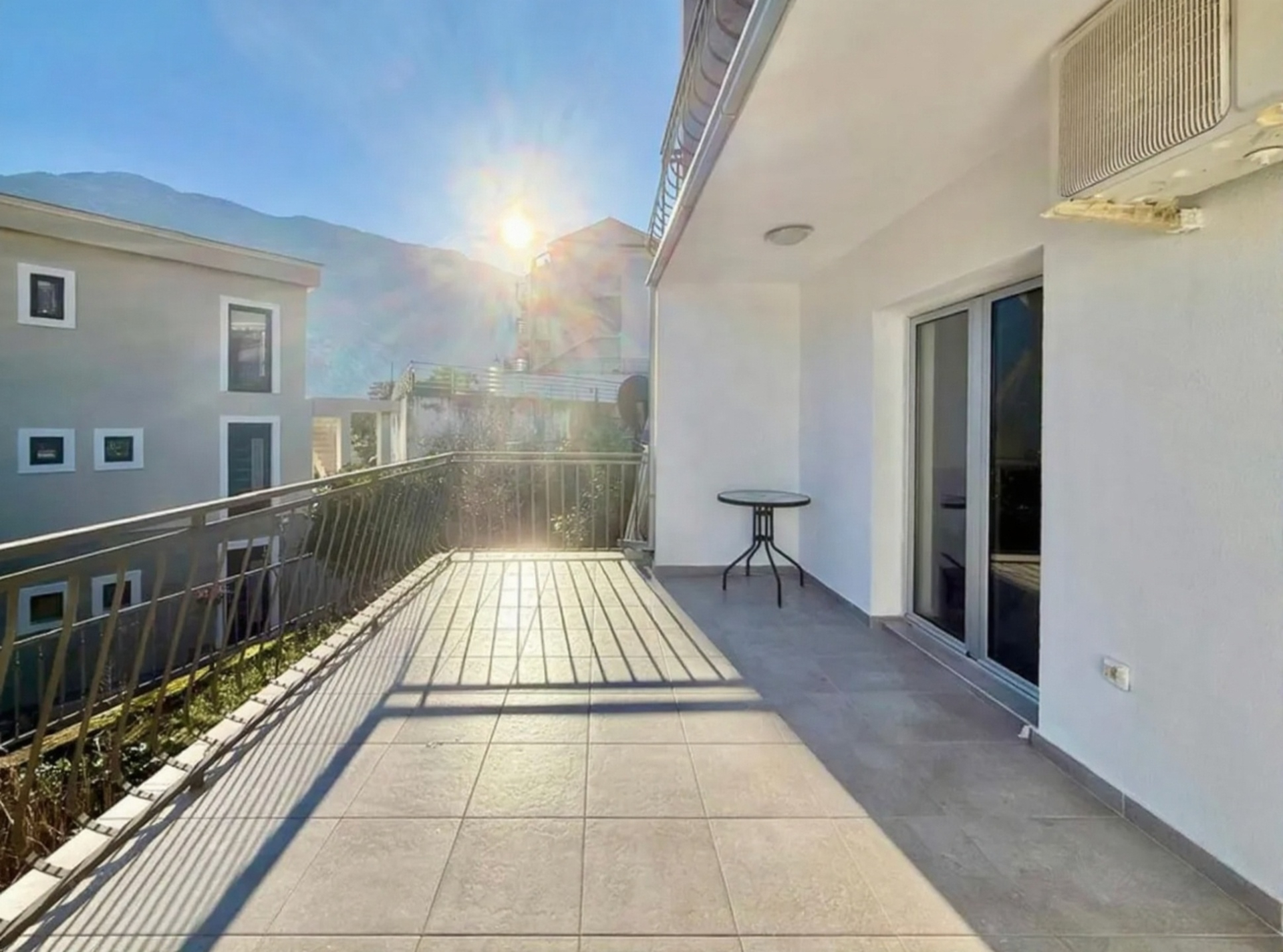 One-bedroom apartment 69m² Muo, Kotor - 8