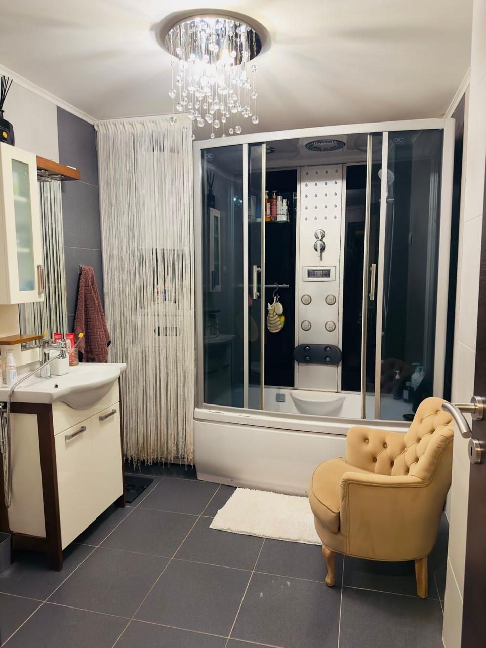 Trosoban stan 91m² Tivat - 18