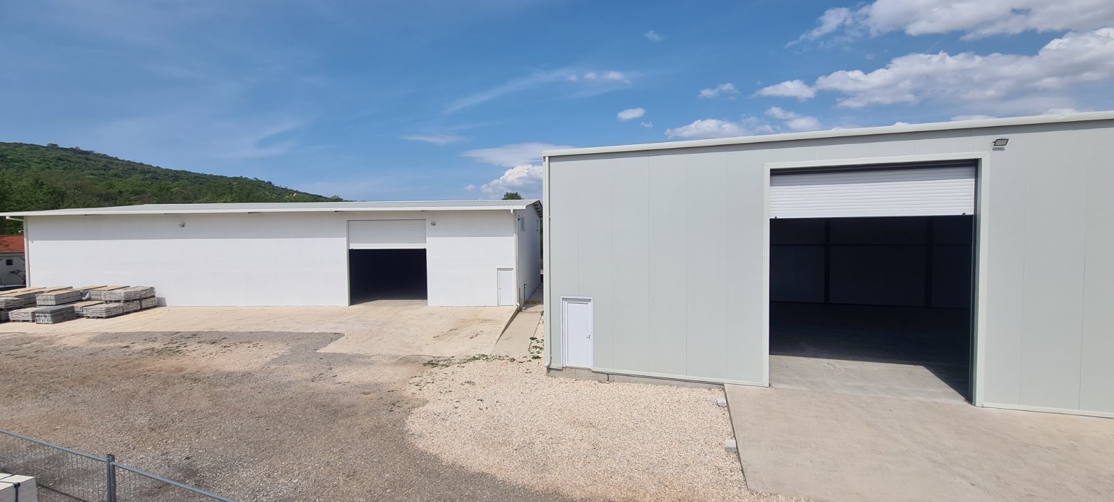 Izdavanje hangara 405m2 i 450m2 Radanovići Kotor - 2