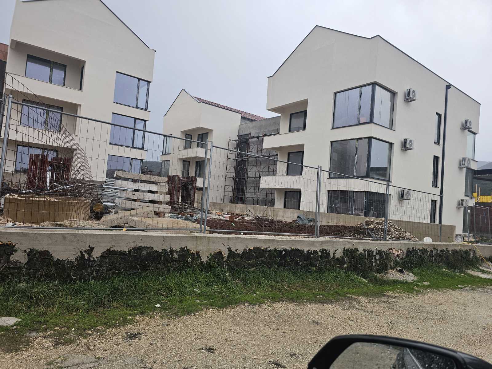 Jednosoban stan 51m2 Radanovići Kotor - 5