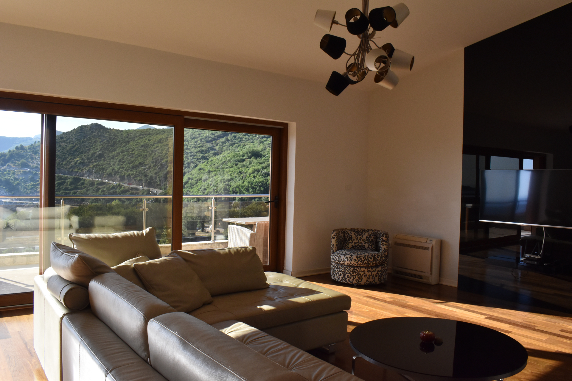 Penthouse Kamenovo 151 m² + 40 m² - 2