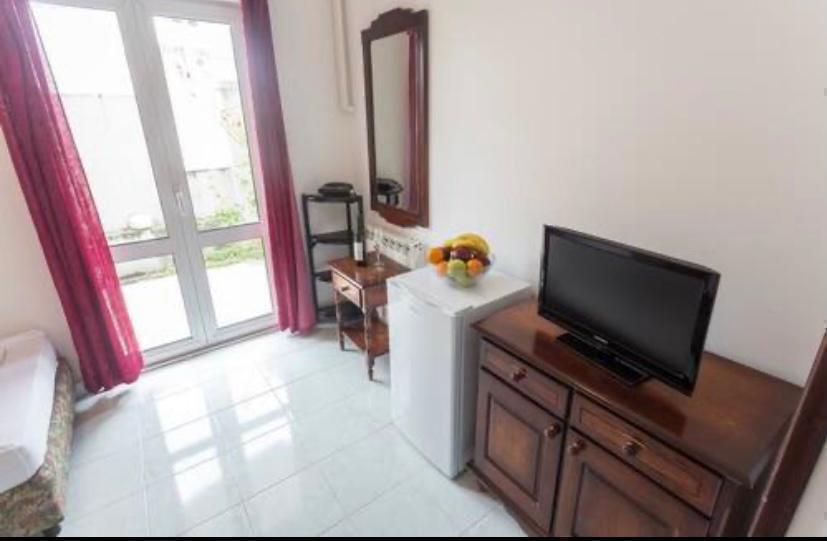 Hotel 1500m², Center, Budva - 8