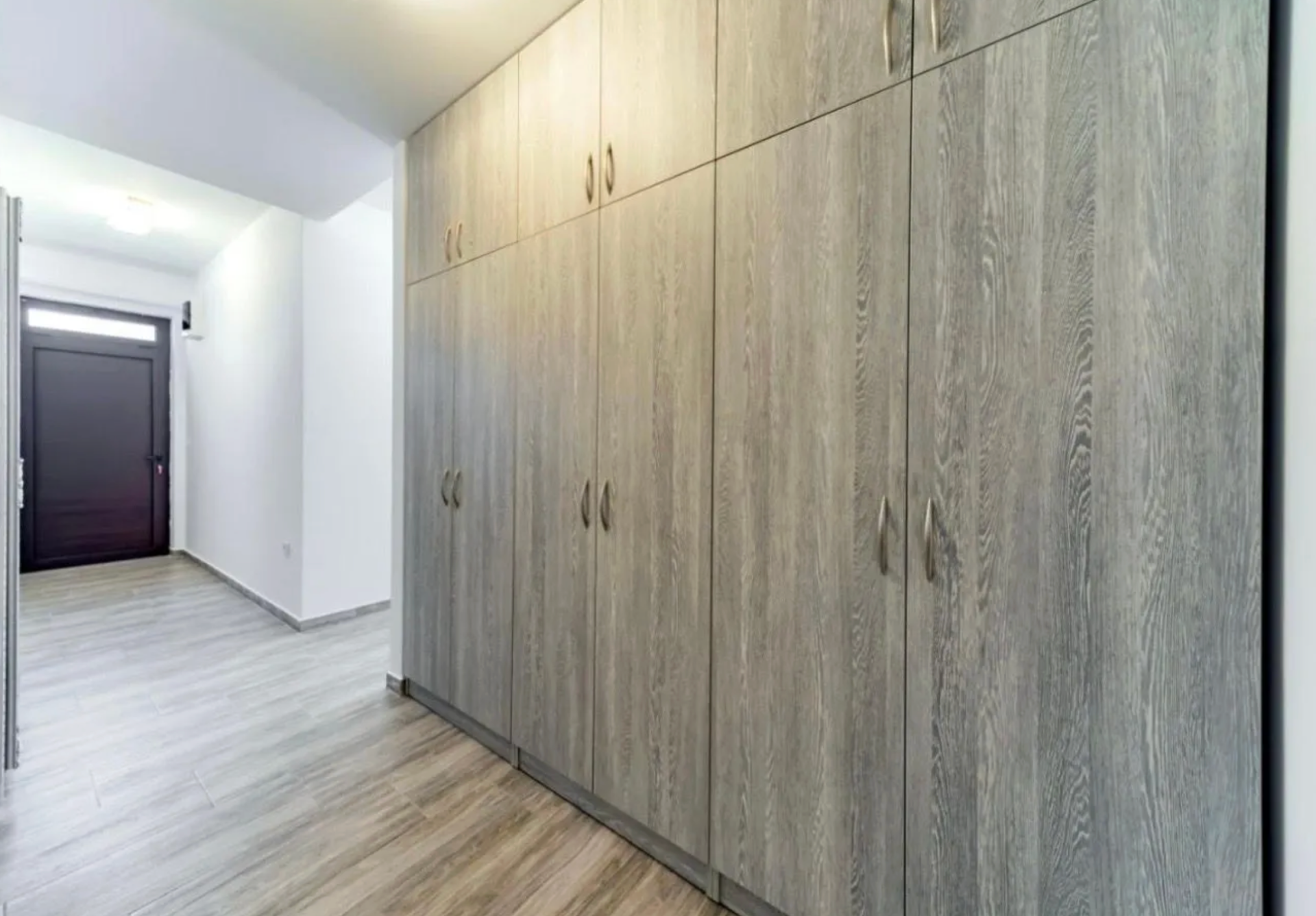 Three-Bedroom Apartment 127m², Petrovac, Budva - 15