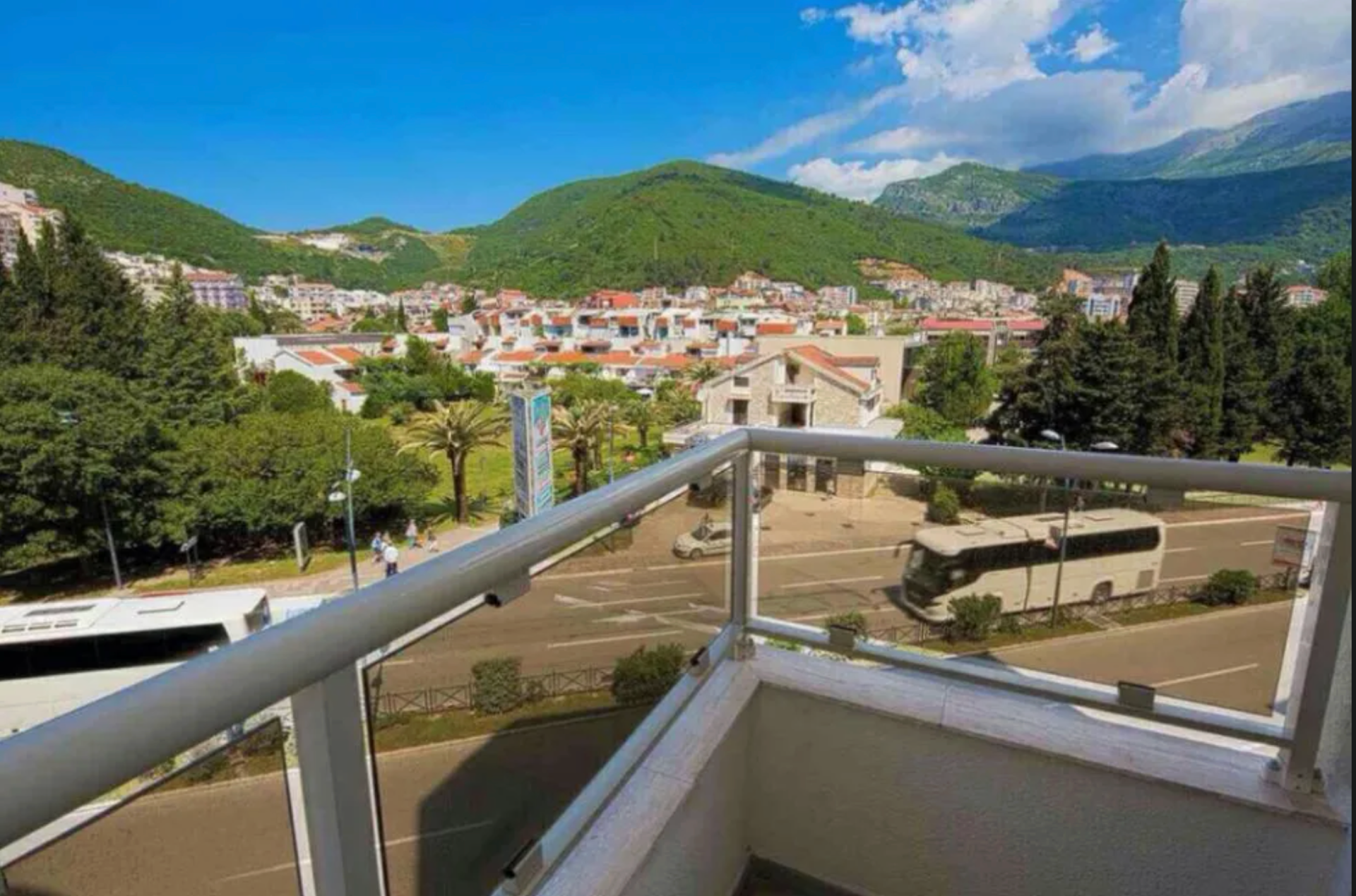One-Bedroom Apartment 44m², Budva Center - 10