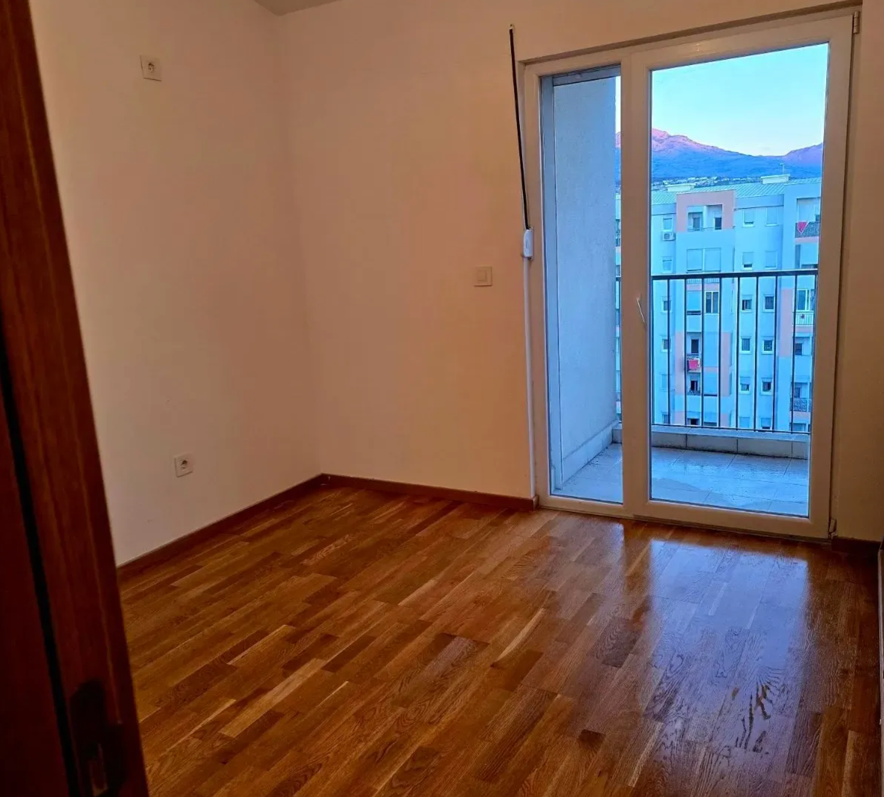 Двухкомнатная квартира 72 м², Стари Аэродром, Подгорица - 4