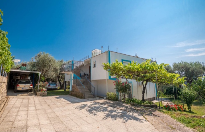 House 154m2 Marovići, Bar