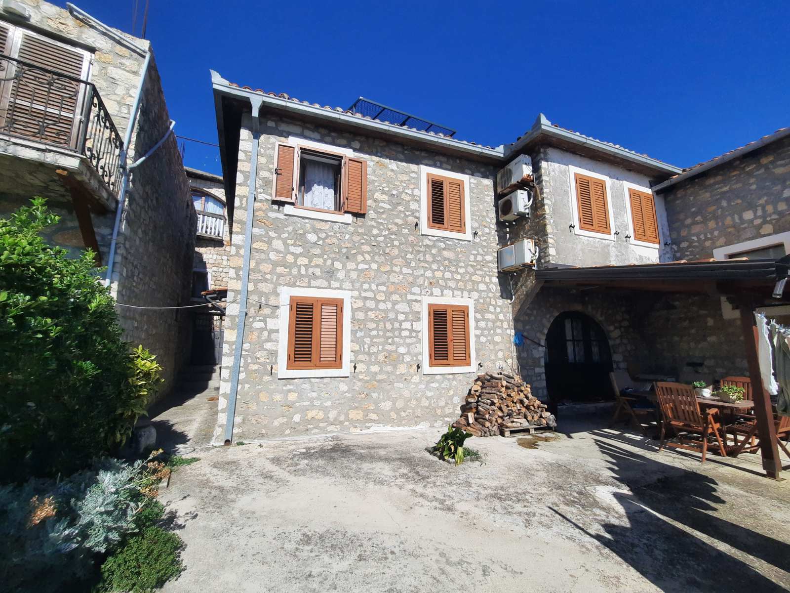 House 170m2 Old Town, Ulcinj