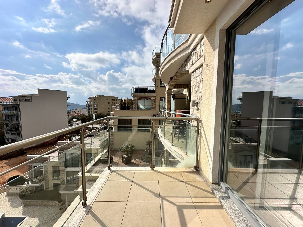 Luksuzan stan 131m2, Bečići, Budva - 35