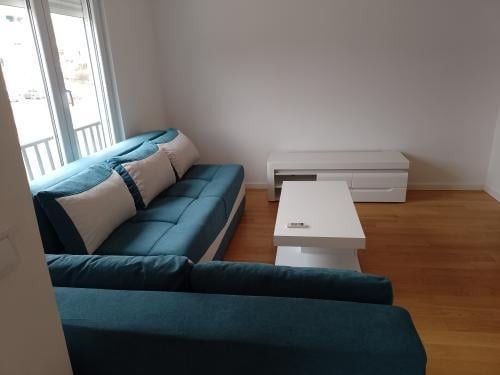 Garsonjera 33m2 Obala Ribnice, Podgorica - 3