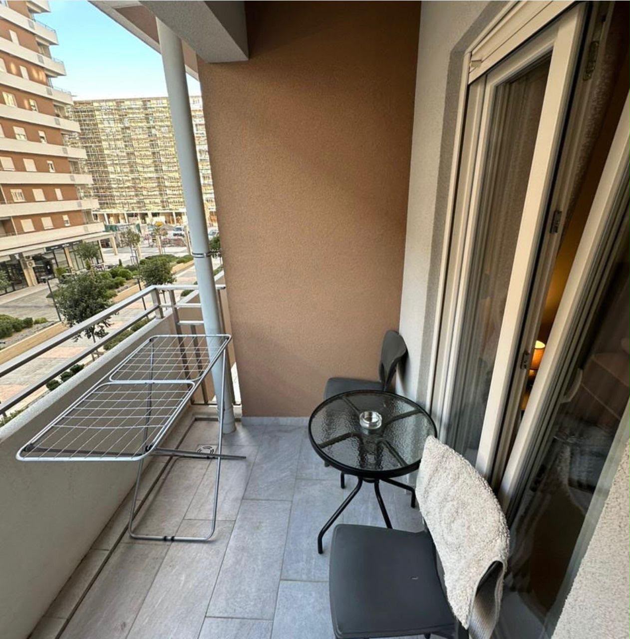 Jednosoban stan 49m2 sa garažom, Central Point, Podgorica - 9