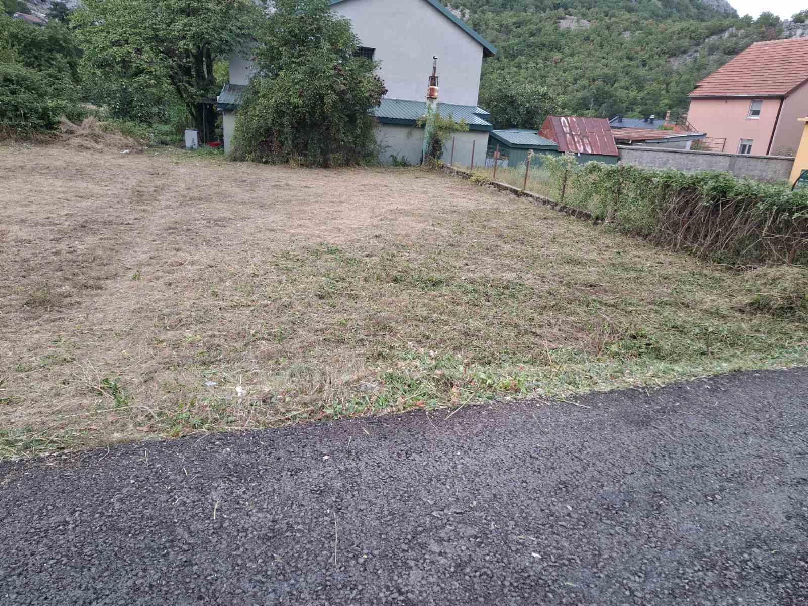 Urbanized plot 550m², Bajice, Cetinje - 4