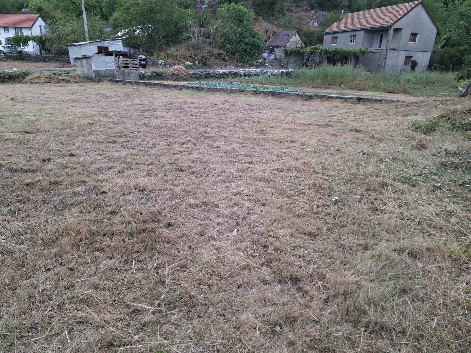 Urbanized plot 550m², Bajice, Cetinje - 6