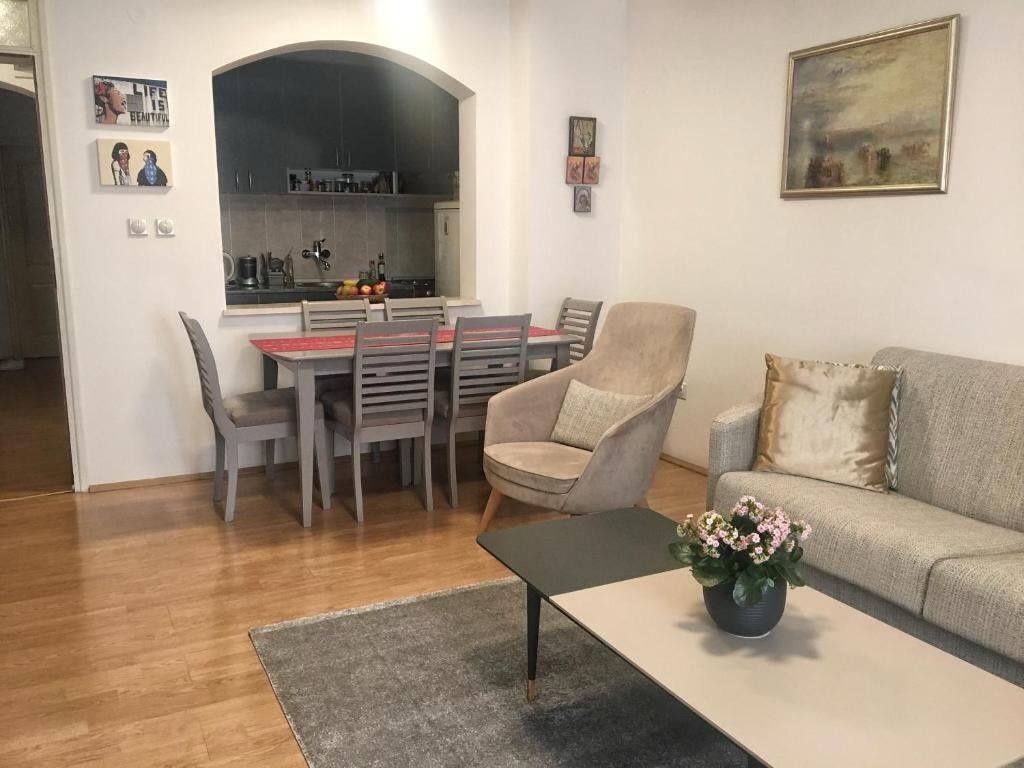 Two Bedroom Apartment 75m2, Petrovac, Budva - 4