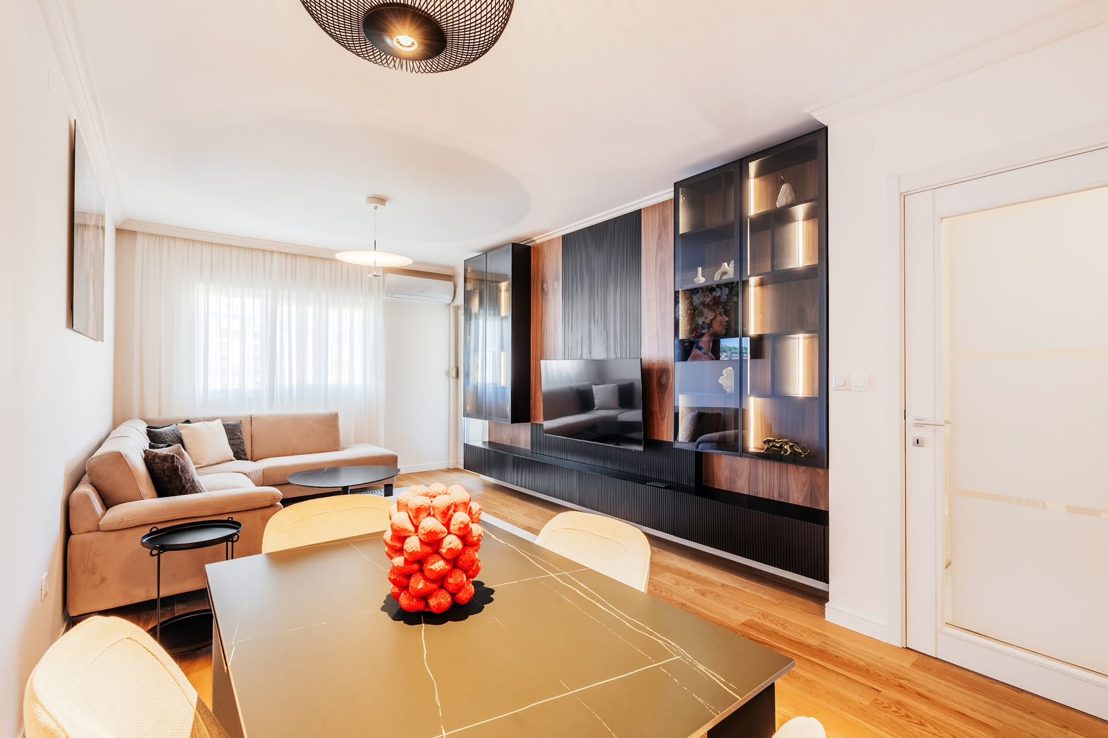Luxury Apartment 50m2, Central Point, Podgorica - 3